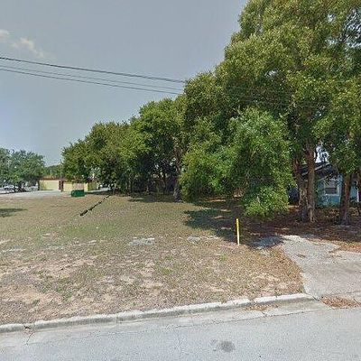 920 S Eustis St, Eustis, FL 32726