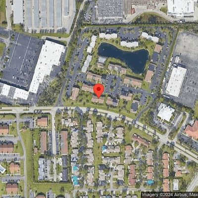 9295 Lake Park Dr #201, Fort Myers, FL 33919