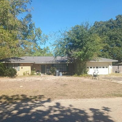 9369 W Pomona Dr, Baton Rouge, LA 70815