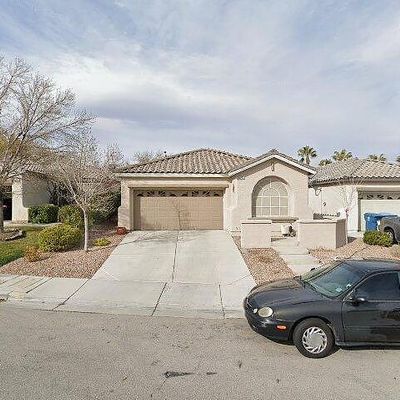 10200 Wood Work Ln, Las Vegas, NV 89135