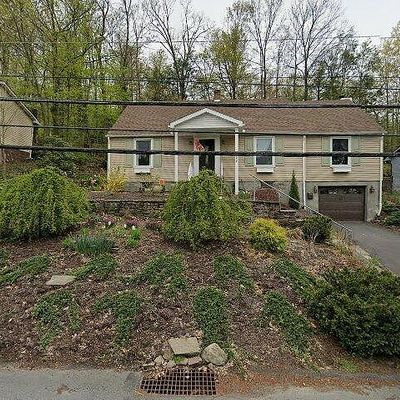 103 Woodside Dr, Clarks Summit, PA 18411