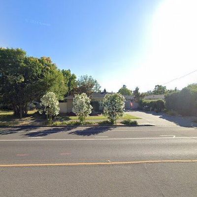 1033 Summerfield Rd, Santa Rosa, CA 95405