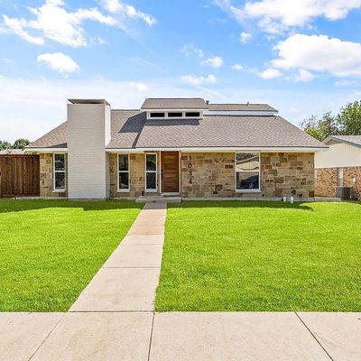 1034 Kingston Dr, Lewisville, TX 75067