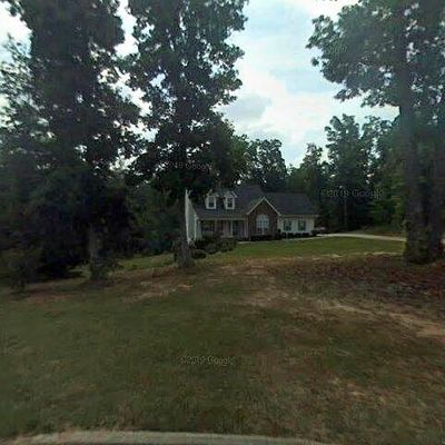 104 Robinhood Cir, Griffin, GA 30223