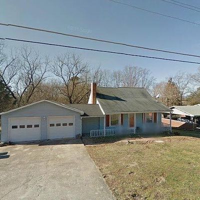 104 S Arlington Ave, Jonesville, NC 28642