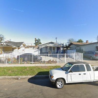 1041 W 69 Th St, Los Angeles, CA 90044