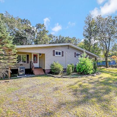 105 Sunrise Dr, Tafton, PA 18464