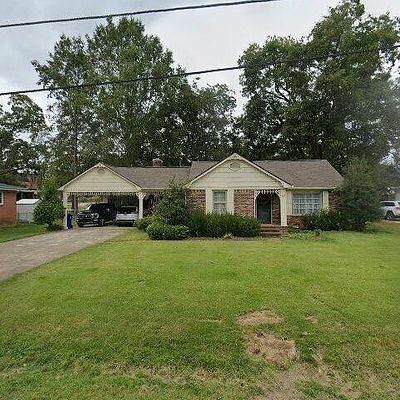 105 Vinson St, Gleason, TN 38229