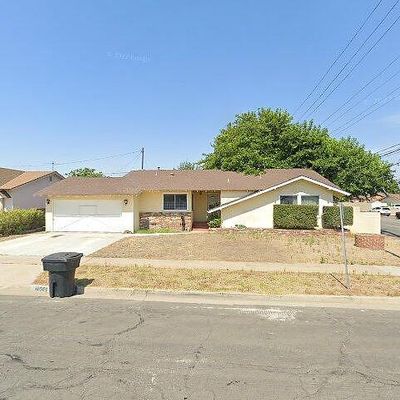 10501 Ramblewood Dr, Stanton, CA 90680