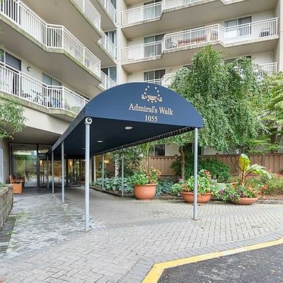 1055 River Road #601, Edgewater, NJ 07020