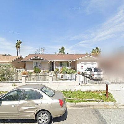 1060 E Wesley Pl, Hemet, CA 92543