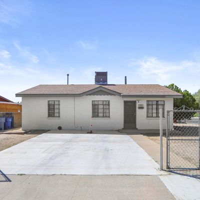 1061 Lariat St, El Paso, TX 79915