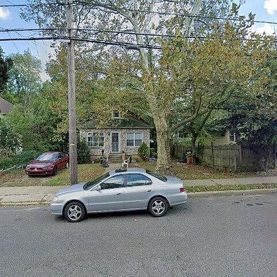 108 E Charleston Ave, Lawnside, NJ 08045