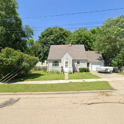 108 Garfield Ave, Menasha, WI 54952