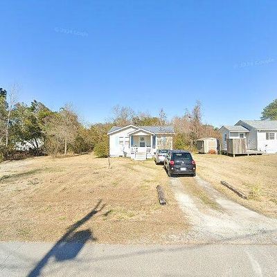 108 Lydia Rd, Newport, NC 28570