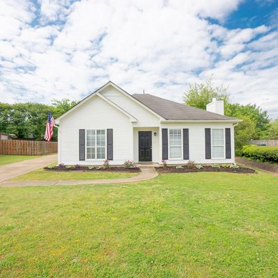 109 Cedar Bend Dr, Helena, AL 35080