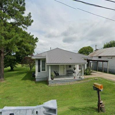 1097 N Main St, Mount Pleasant, TN 38474