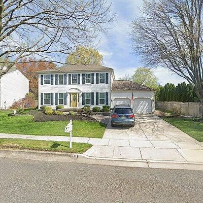 11 Coatsbridge Dr, Marlton, NJ 08053