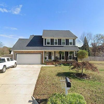 11 Hyde Park Ln, Mauldin, SC 29662