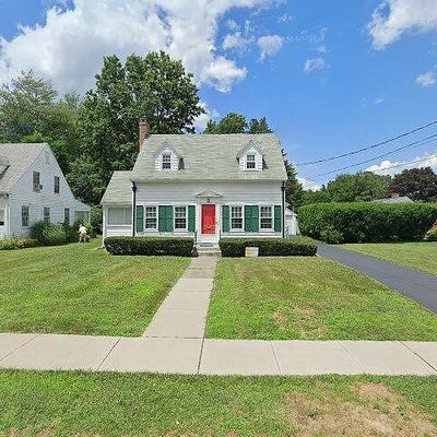 11 Kenwood Rd, Wethersfield, CT 06109