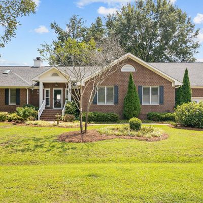 110 Mariners Ct, New Bern, NC 28562