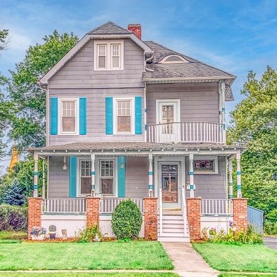 110 N Middaugh St, Somerville, NJ 08876