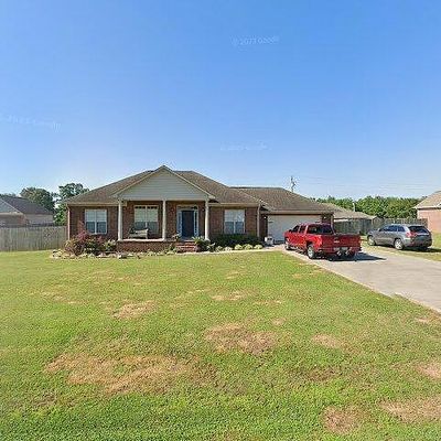 110 S Blue Heron Dr, Killen, AL 35645