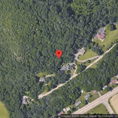 W5522 Eagle Point Dr, La Crosse, WI 54601