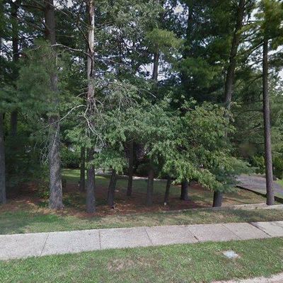 1 Hazelwood Cir, Plymouth Meeting, PA 19462