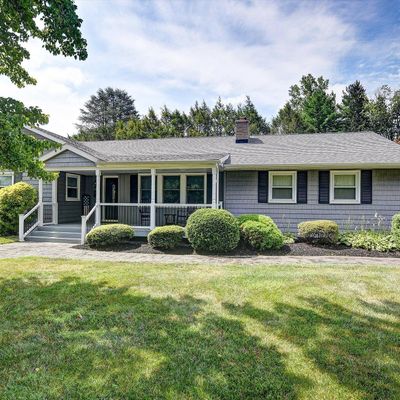 1 Hance Blvd, Freehold, NJ 07728