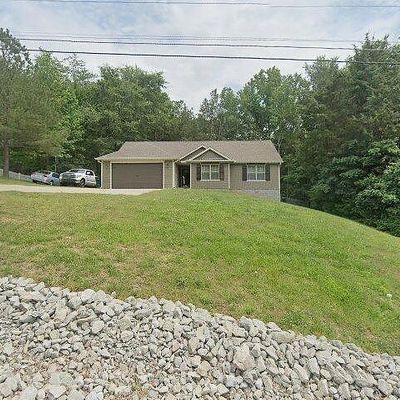 100 Station Dr, Waverly, TN 37185