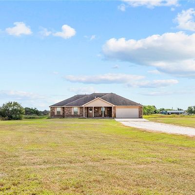 10032 County Road 2349, Sinton, TX 78387