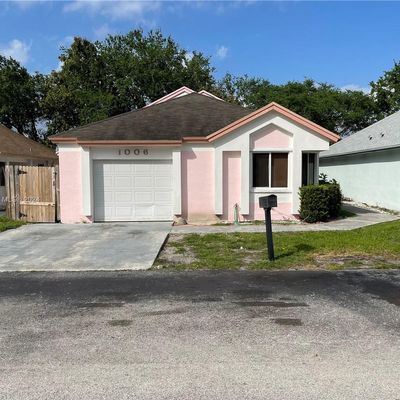 1006 W Jasmine Ln, North Lauderdale, FL 33068