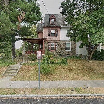 101 Grandview Rd, Ardmore, PA 19003