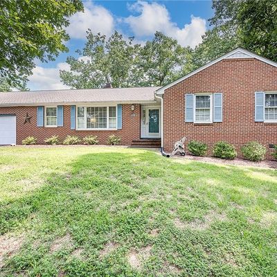 101 Norwood Dr, Colonial Heights, VA 23834