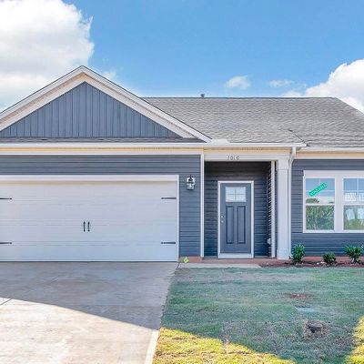 1010 Leoni Drive, Wellford, SC 29385