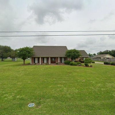 1011 Lakeridge Ln, Lake Charles, LA 70605