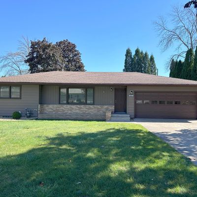 1011 Van Buren Ave, Owatonna, MN 55060