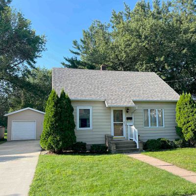 1012 W Park St, Marshfield, WI 54449