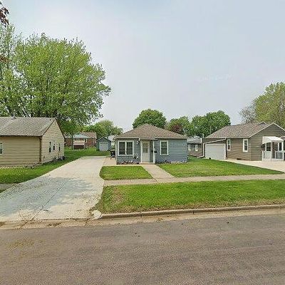 1013 N Hampton St, Fairmont, MN 56031