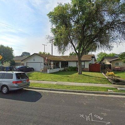 1015 W Mulberry Dr, Hanford, CA 93230