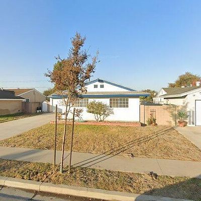 10161 Angela Ave, Cypress, CA 90630