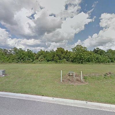 1162 Atlantic Ave, Fruitland Park, FL 34731