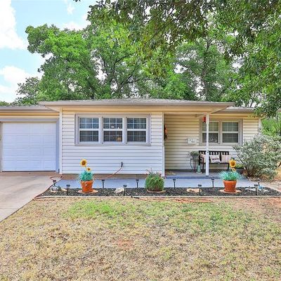 1165 Yorktown Dr, Abilene, TX 79603