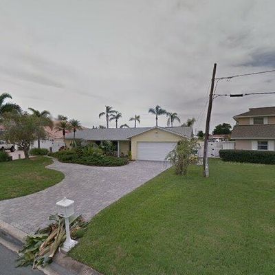 11650 7 Th St E, Treasure Island, FL 33706