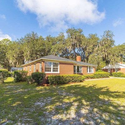 1167 W Orange St, Jesup, GA 31545