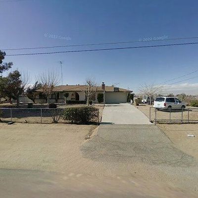 11694 Pepper St, Hesperia, CA 92345