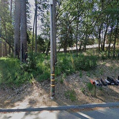 11863 Mccourtney Rd, Grass Valley, CA 95949