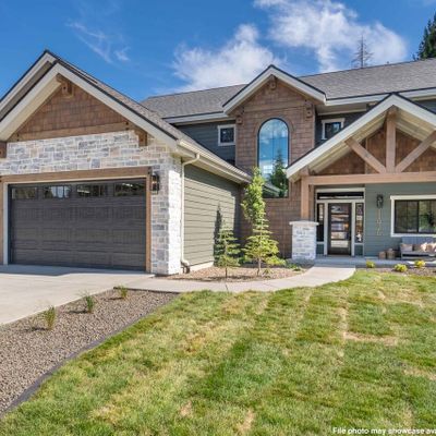 11926 N Rocking R Rd, Hayden, ID 83835