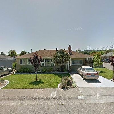 12 Blair St, Cloverdale, CA 95425